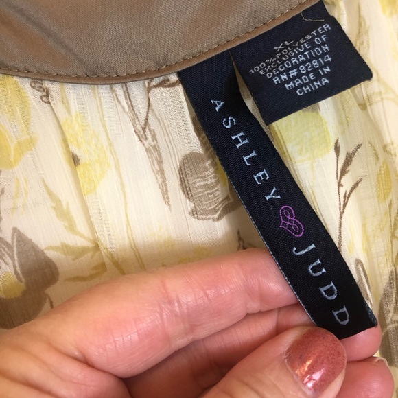 Ashley Judd Floral Square Neck Sheer Neck Blouse Size XL - Picture 3 of 7